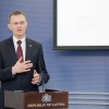 Bijušais finanšu ministrs prognozē lēnu Latvijas ekonomikas attīstību